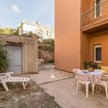 Casa Giovanni Apartment *