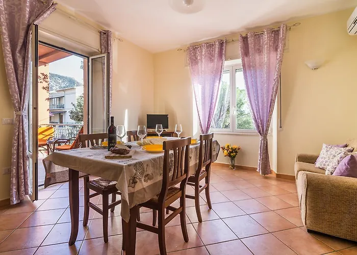 Casa Giovanni Lägenhet *